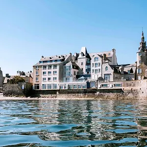 Mercure Bord De Roscoff